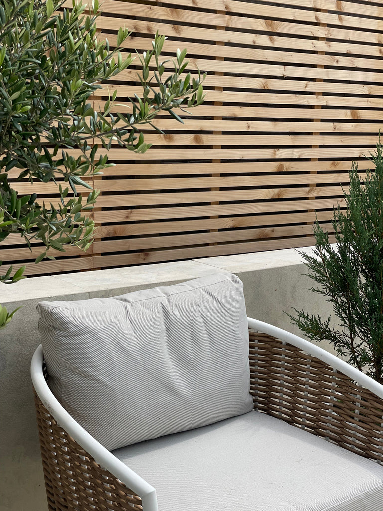 Cedar Slatted Horizontal Fence Panel in the day closer up